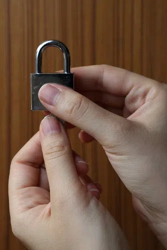 Woodbridge CT Locksmith Store Woodbridge, CT 203-442-1819 - residential-lockouts