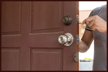 Woodbridge CT Locksmith Store Woodbridge, CT 203-442-1819 - zip-01